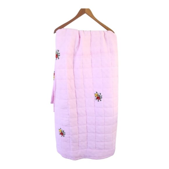 Pink Embroidered Strawberry Full Size Bedspread - Picture 1 of 7